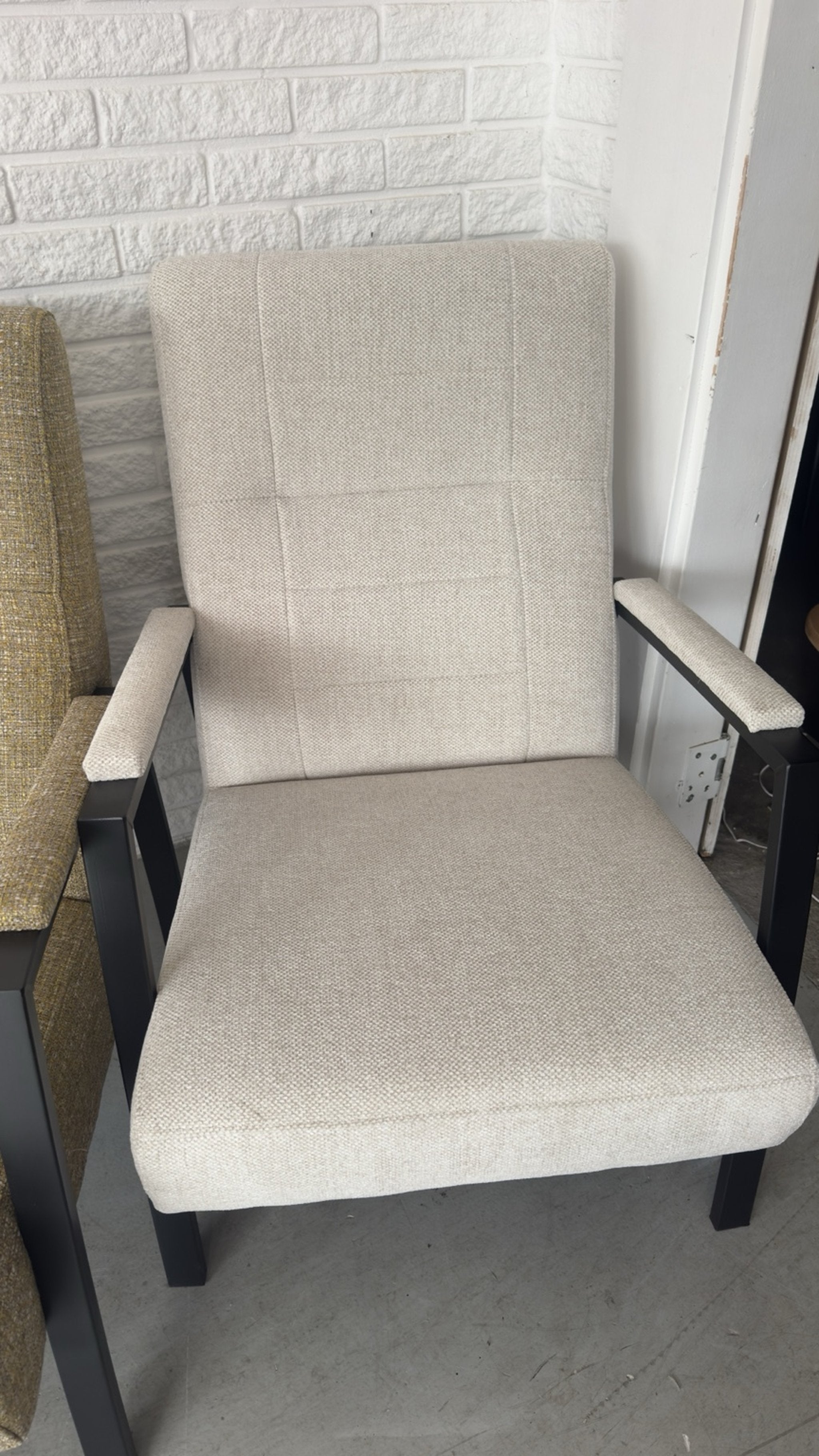 Actie fauteuil crème